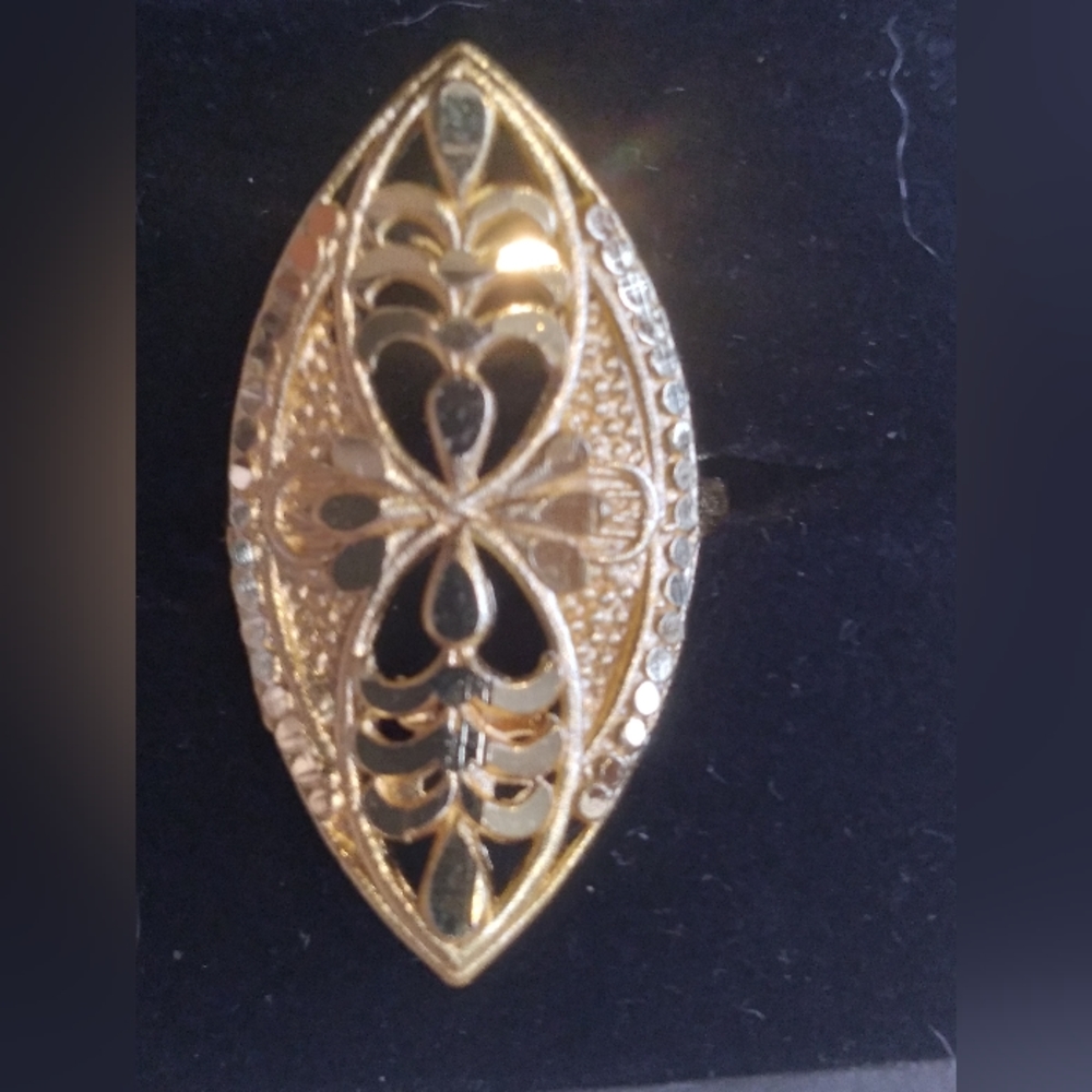 💎 #5  AMAZING DUBAI Gold Adjustable Size Shield Ring 😯 - Picture 2 of 9